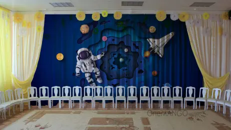 Занавес день космонавтики 001